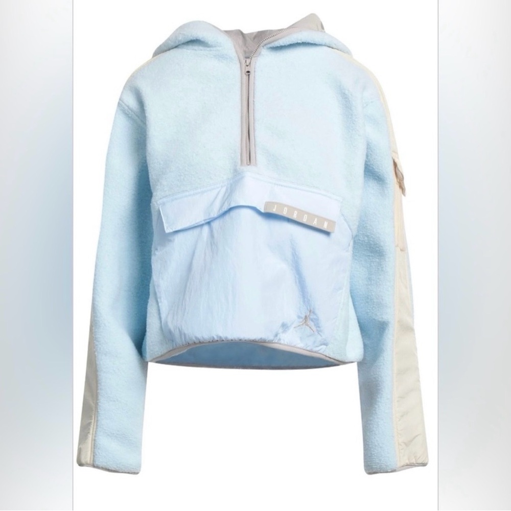 Jordan Women's Blue and Cream Puffer Jacket